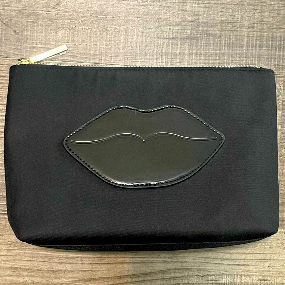LANCÔME LIP MAKE UP BAG